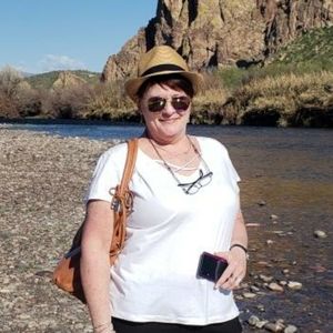 Meet your Posher, Karen